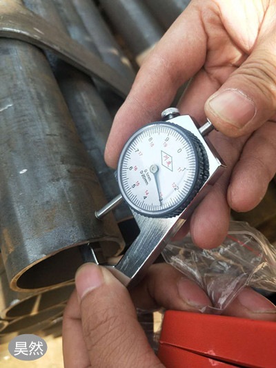 陜西西安某大型游樂場安裝室外乒乓球臺 陜西西安某大型游樂場安裝室外乒乓球臺